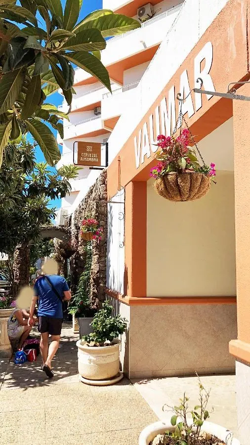 Daire Vaumar Holiday Rentals - Beach & Pool Portimão